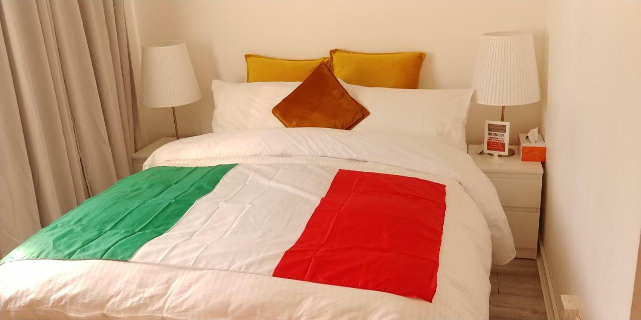 Al Iram Guest House Лондон Екстер'єр фото